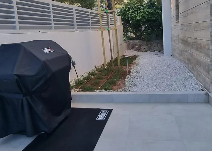 Beautiful In Ждрелац