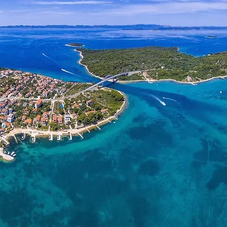 Beautiful In Σπίτι διακοπών Ždrelac