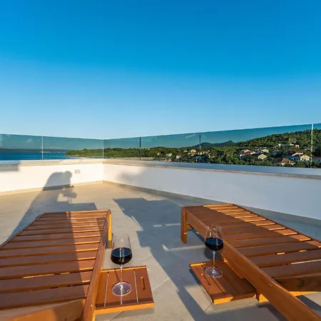 Beautiful In * Ždrelac